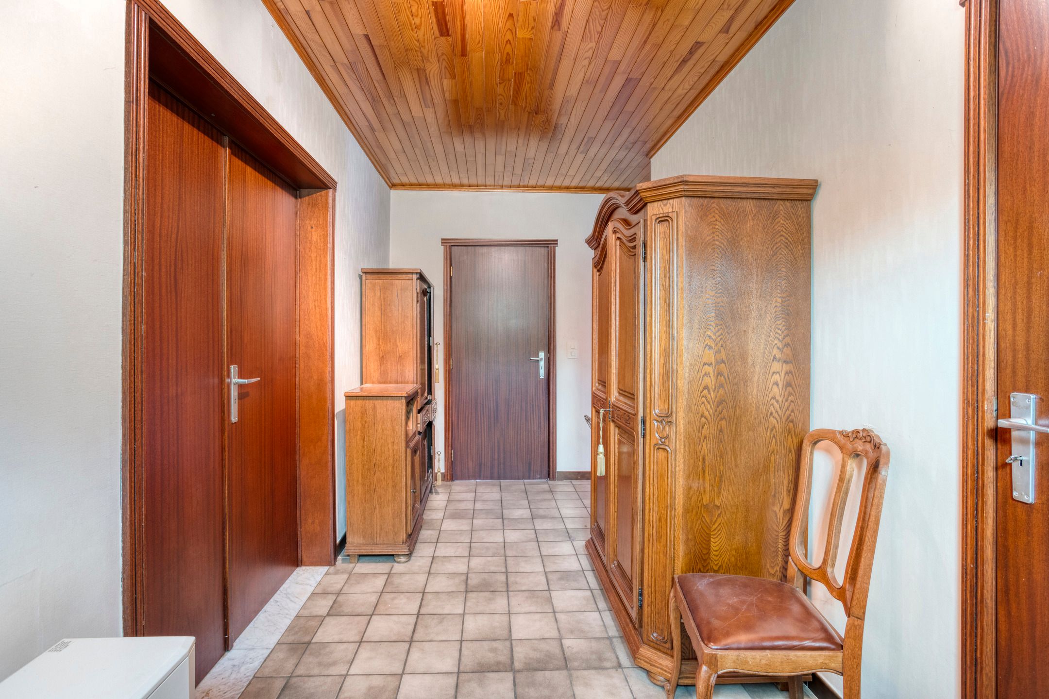Unieke 4-gevelwoning type bungalow te Dilbeek! foto 4