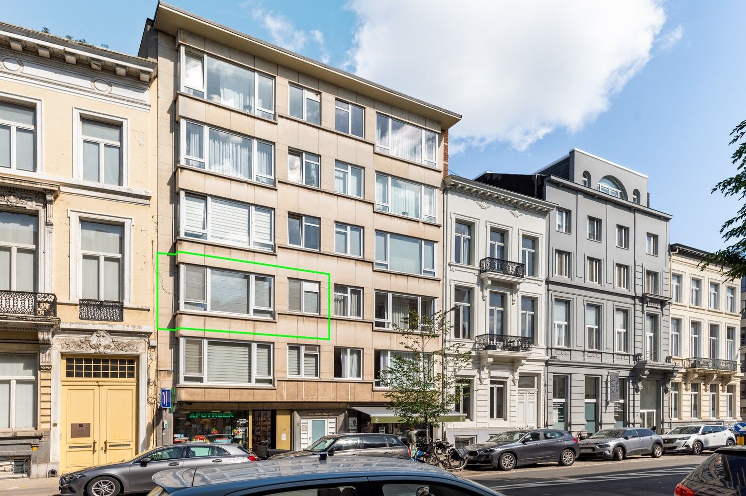 Prachtig instapklaar 3-SLPK appartement (105m²) met terras op toplocatie te Antwerpen! foto 18