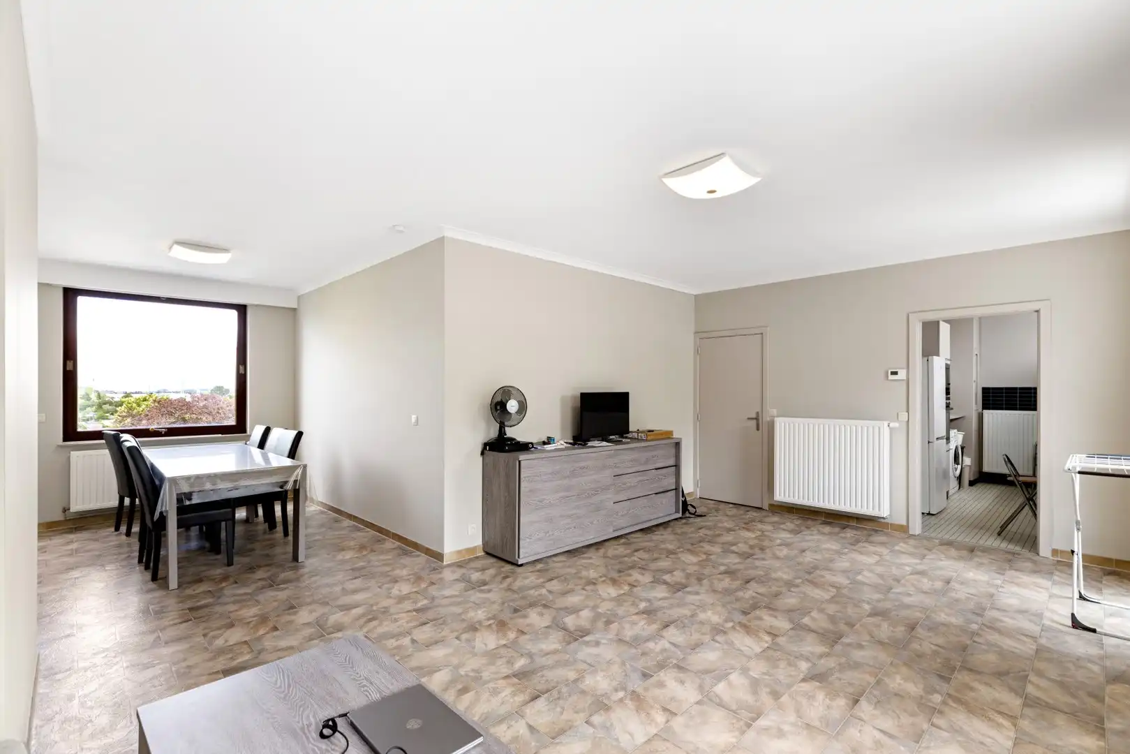 Instapklaar appartement te Roeselare foto 2