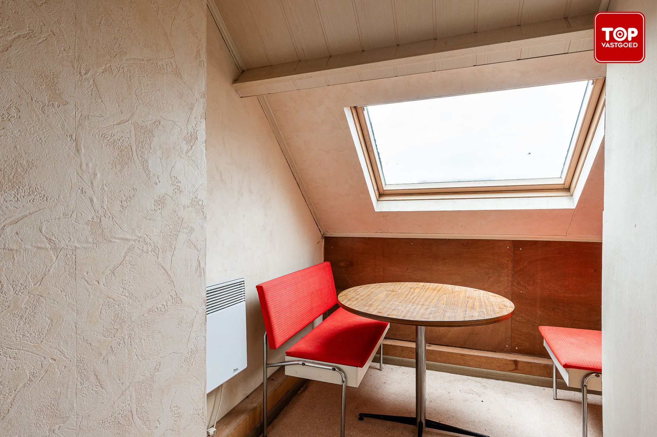 Opbrengsteigendom met 3 verhuurde units in hartje Oostende – 5,7% bruto rendement foto 25