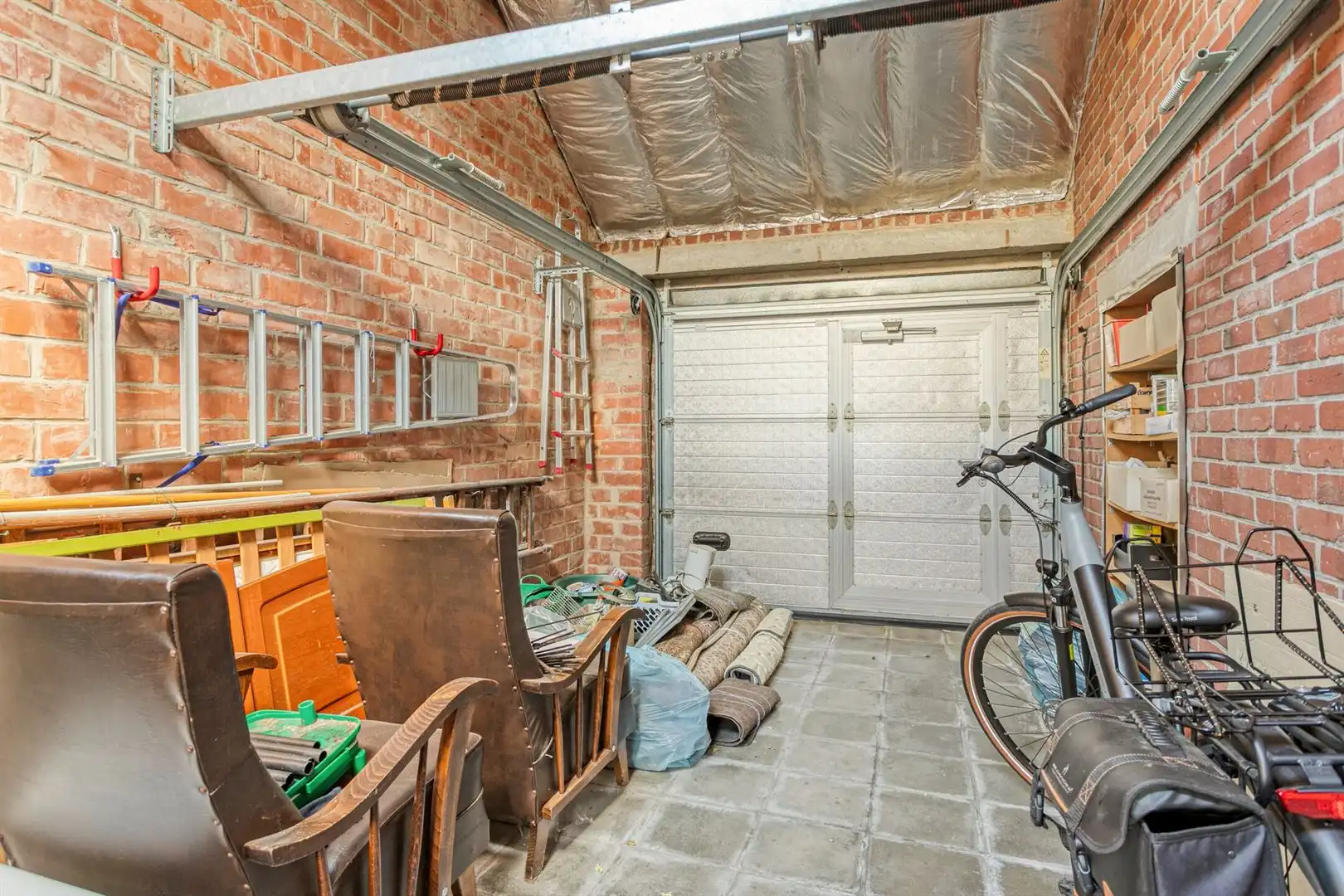 Te renoveren woning te Heurne foto 16