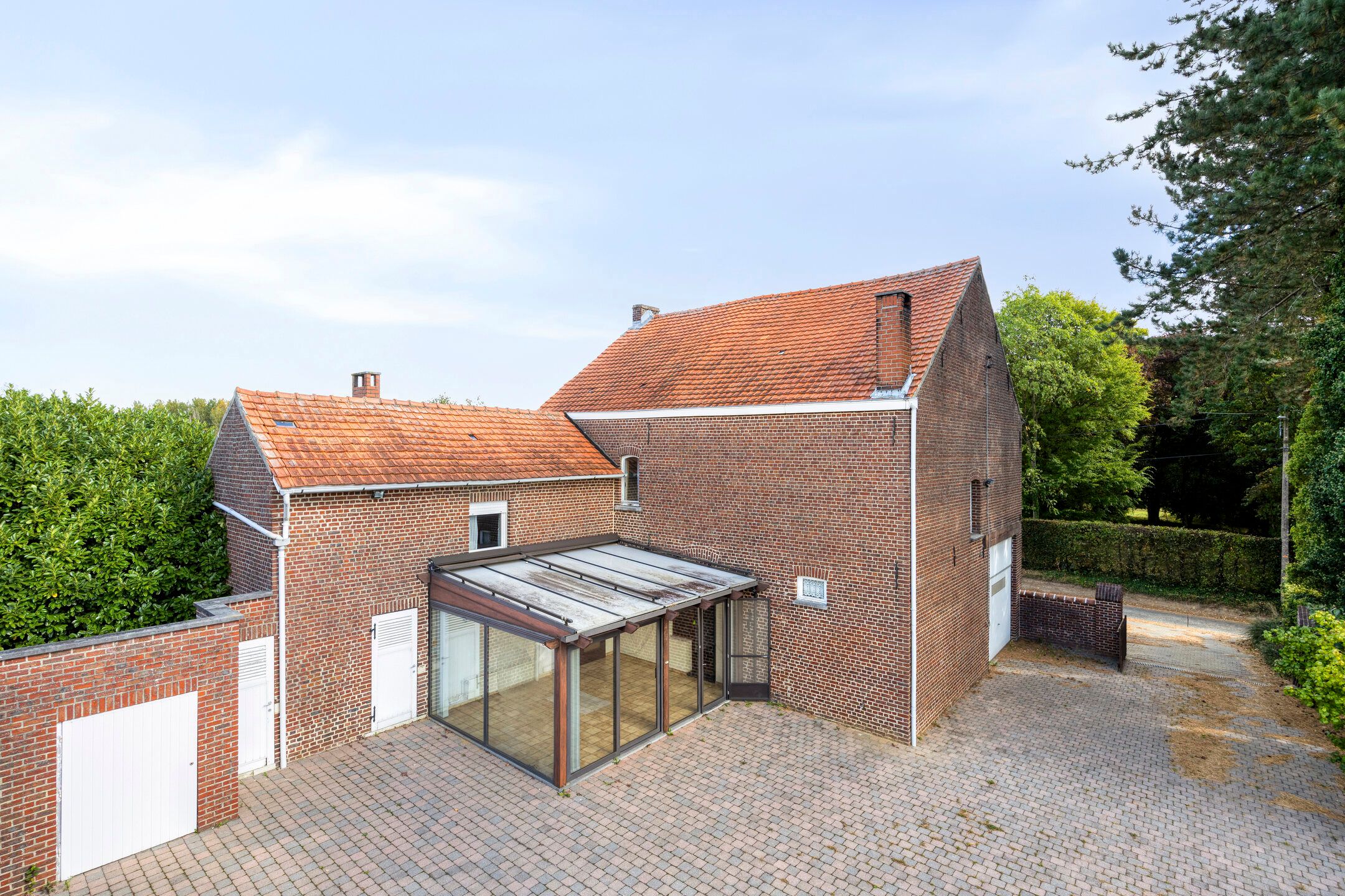 Te renoveren hoeve met weide op 72are foto 19