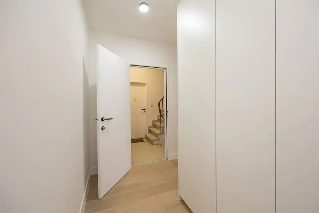 Instapklaar appartement in elegant gebouw foto 19