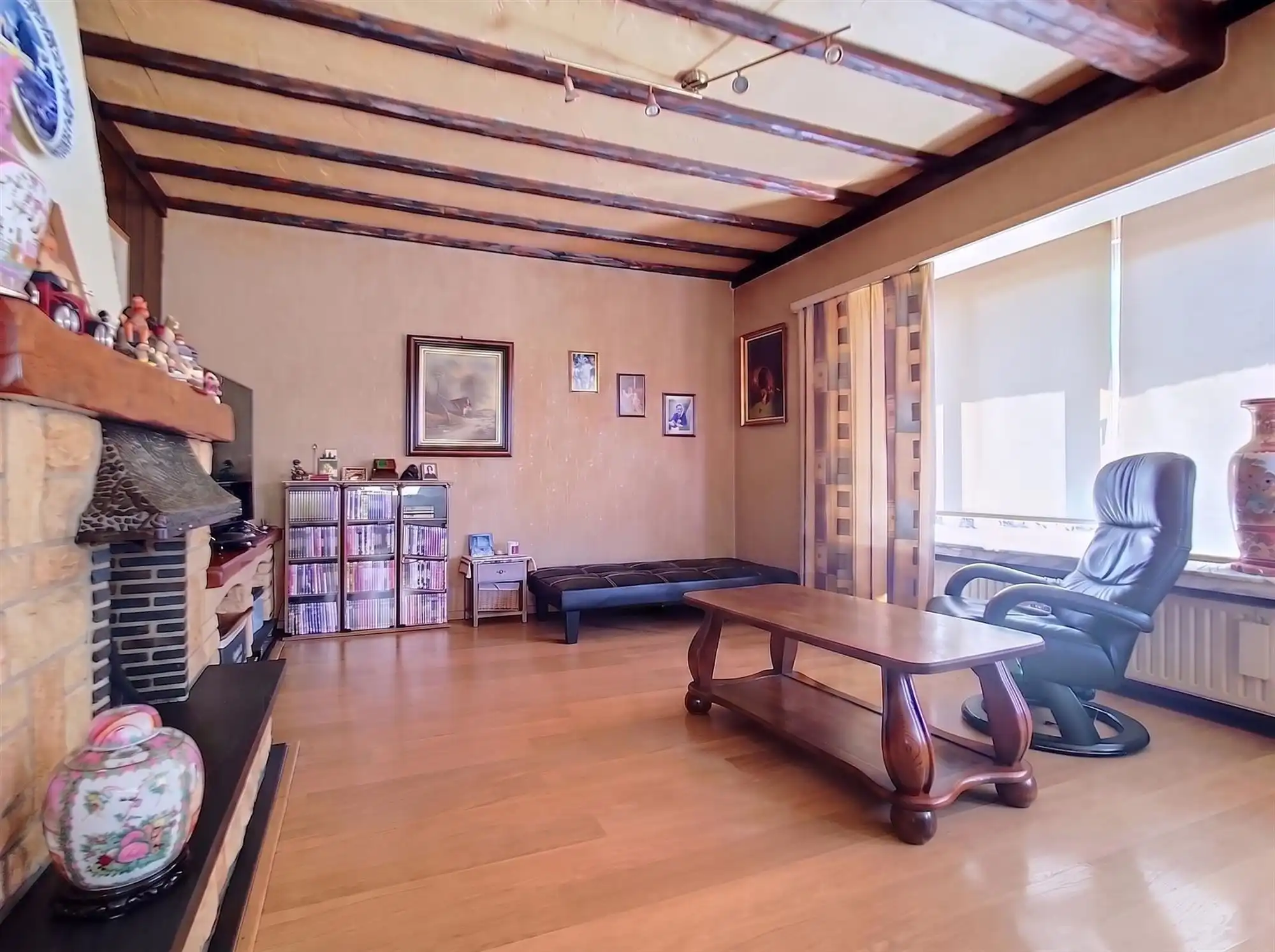 Te renoveren halfopen bebouwing met ruime garage in Beerzel foto 3