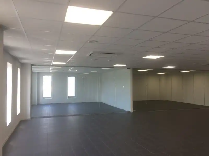 Kantoren te huur in haven van Antwerpen linkeroever foto 4