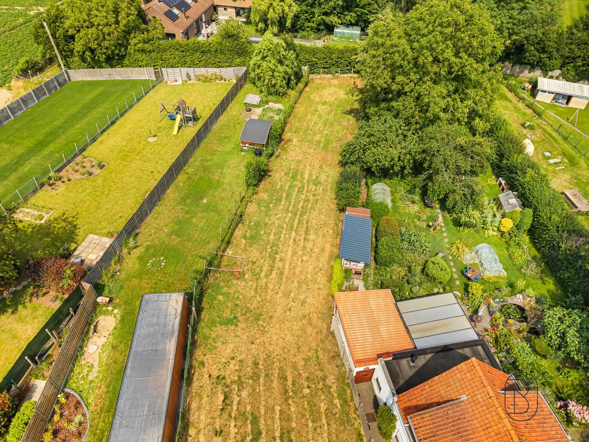 Bouwgrond van 831m², voor HOB, in landelijke omgeving. foto 3