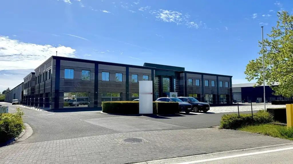 Budgetvriendelijke kantoren te huur vlakbij afrit E17 in Deinze foto 29