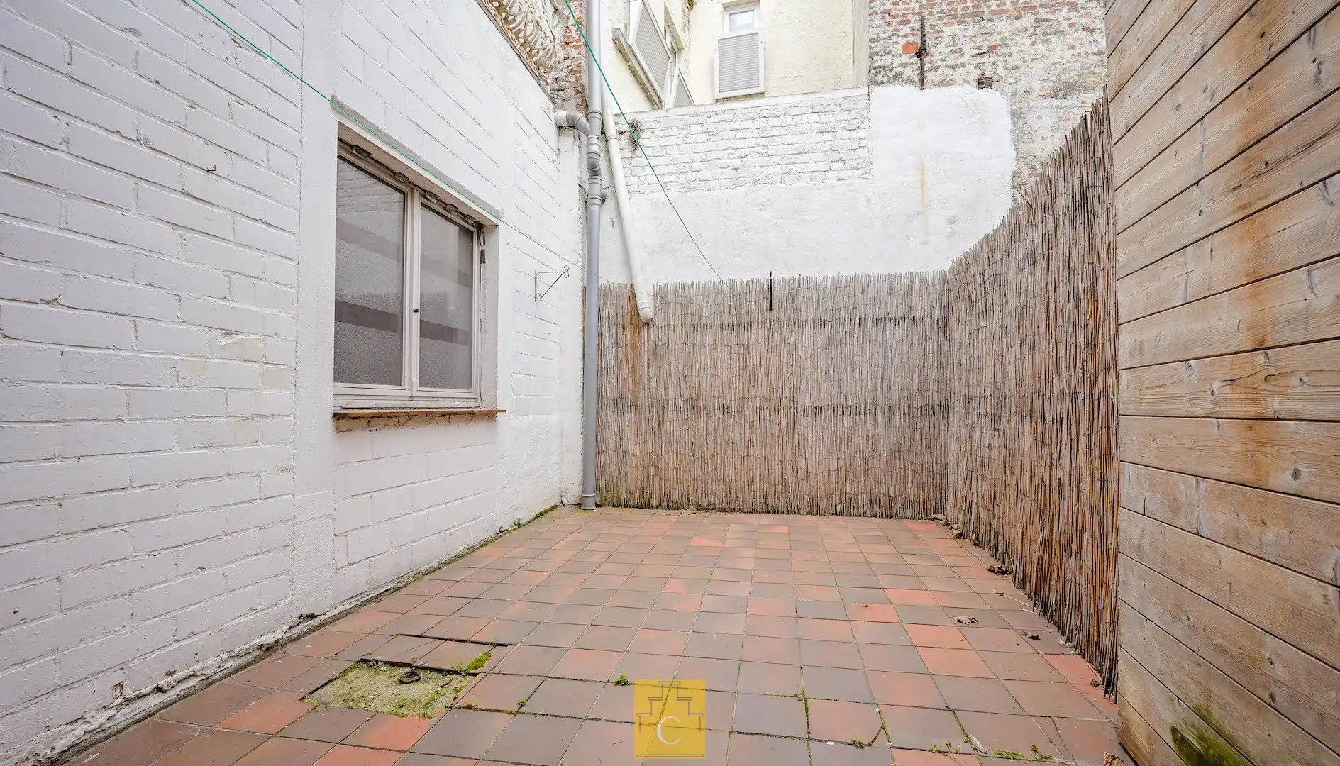 gelijkvloers appartment 118 m2 met terras 19 m2 aan één van de mooiste Brugse reien foto 17