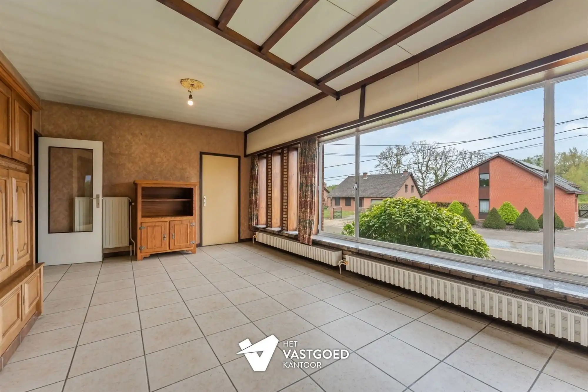 TE RENOVEREN WONING MET 3 SLAAPKAMERS OP RUSTIGE DOCH CENTRALE LIGGING IN LUMMEN (MELDERT) foto 6