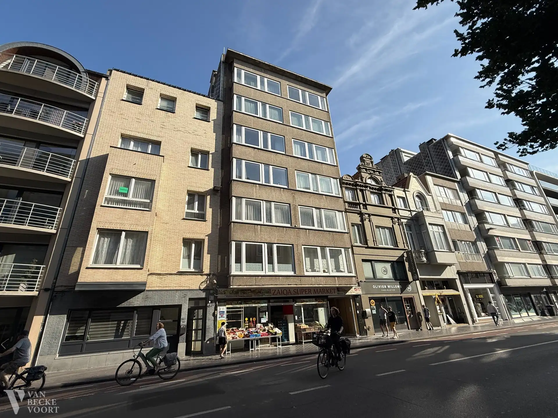 Ruim appartement met 2 slaapkamers foto 15