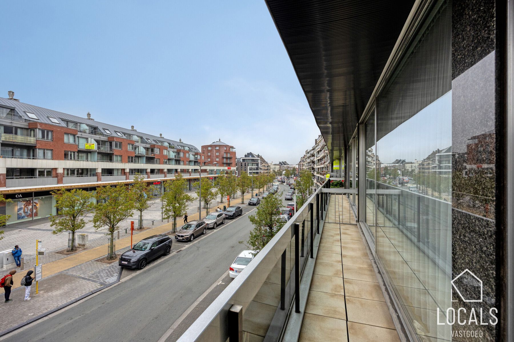 Mooi instapklaar appartement met garagebox in centrum Ninove foto 12
