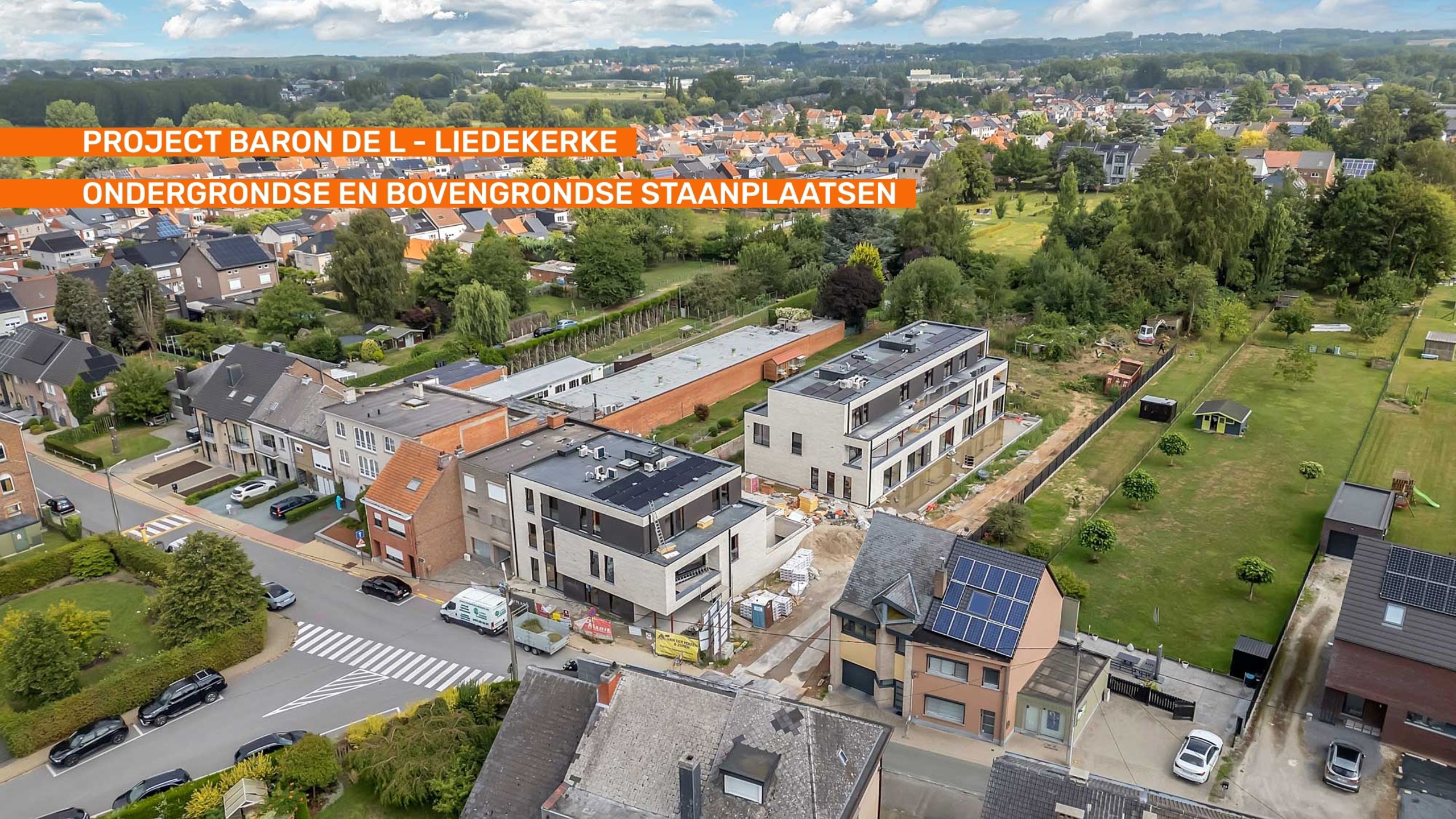 Bovengrondse staanplaatsen te koop nabij centrum Liedekerke foto {{pictureIndex}}