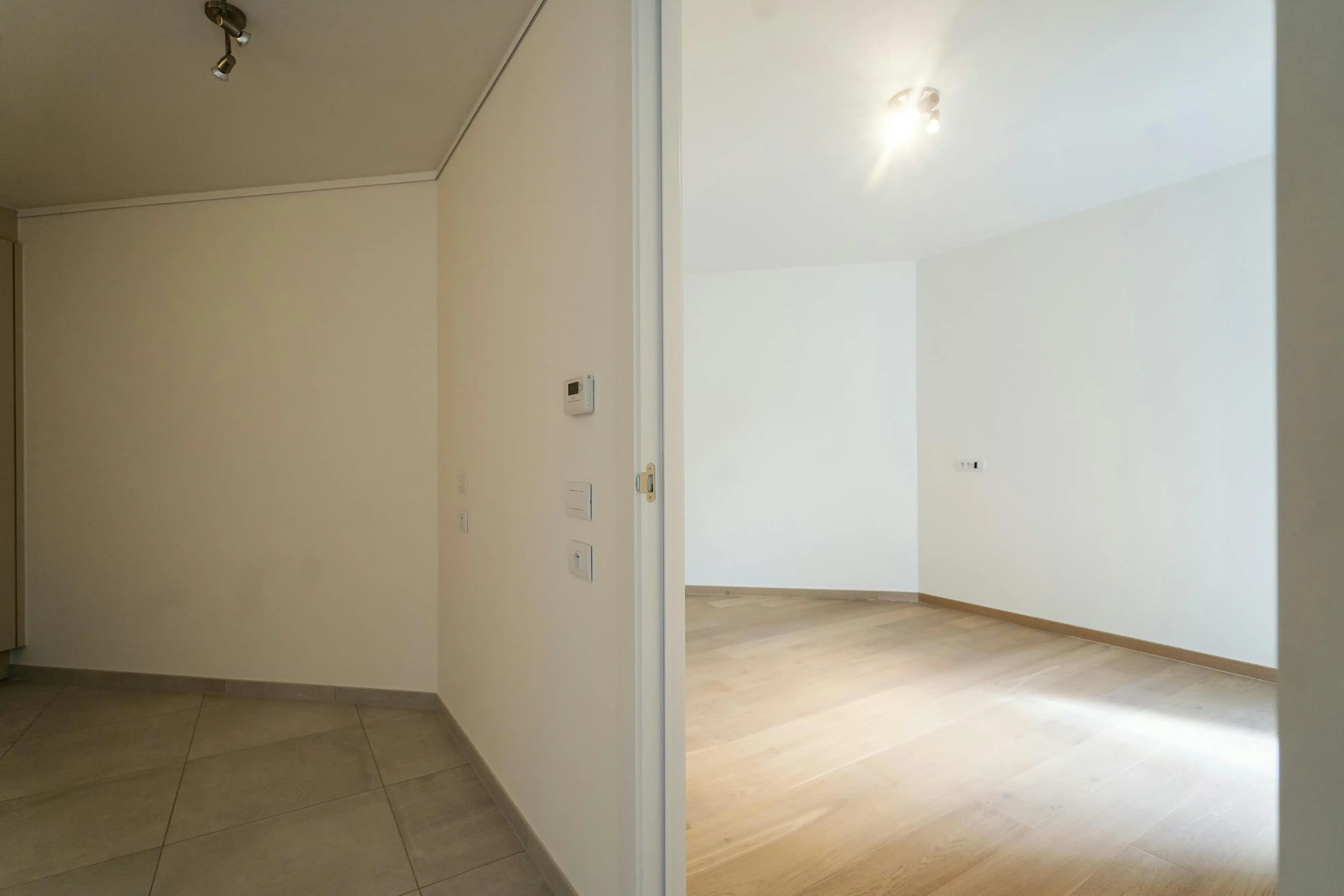 Verzorgde assistentiewoning met terras en uitzicht te Zwevegem foto 9