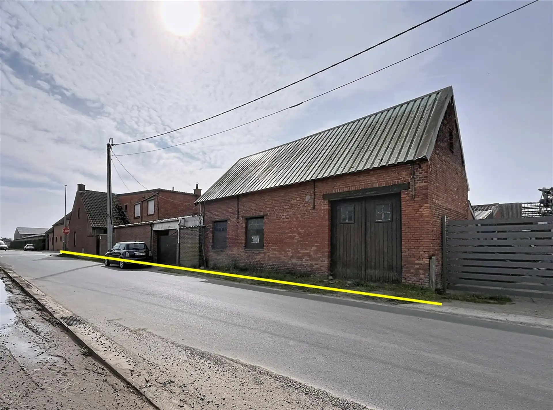 Half open bebouwing op perceel van 320m² foto 2