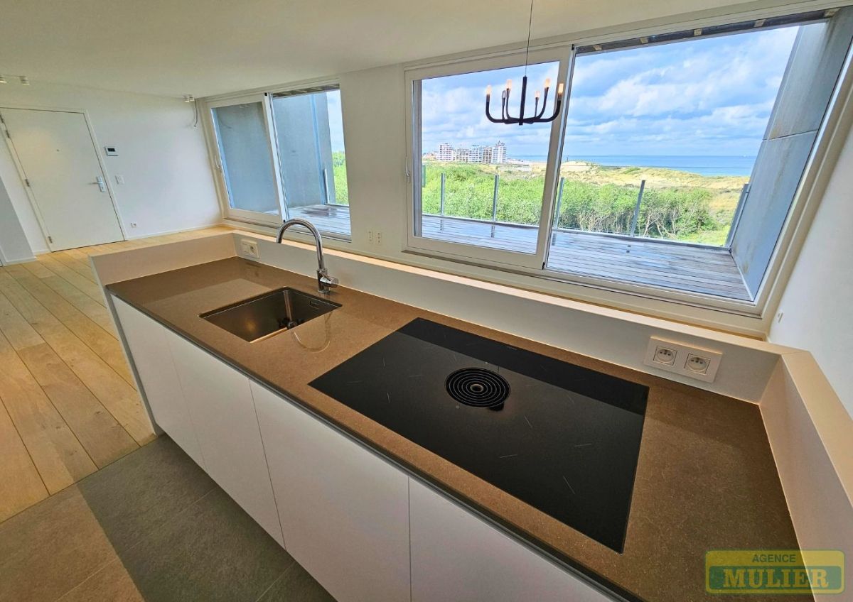 Appartement te koop foto {{pictureIndex}}