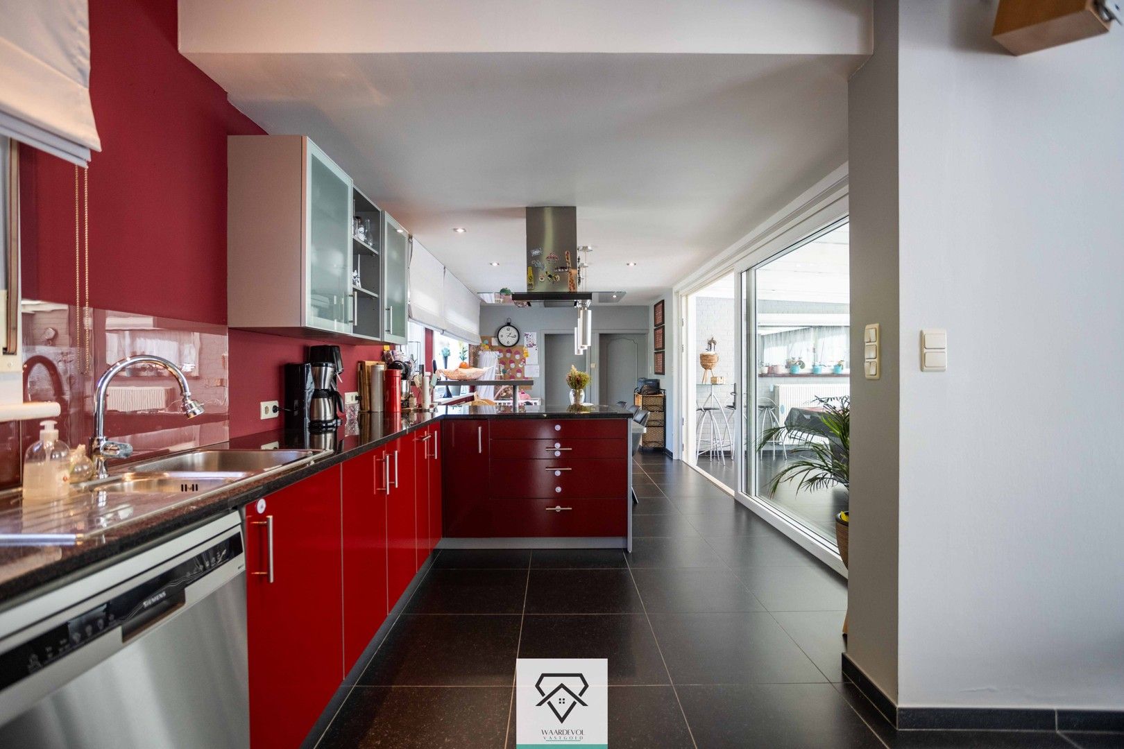Vrijstaande woning met zuidgeoriënteerd terras foto 5