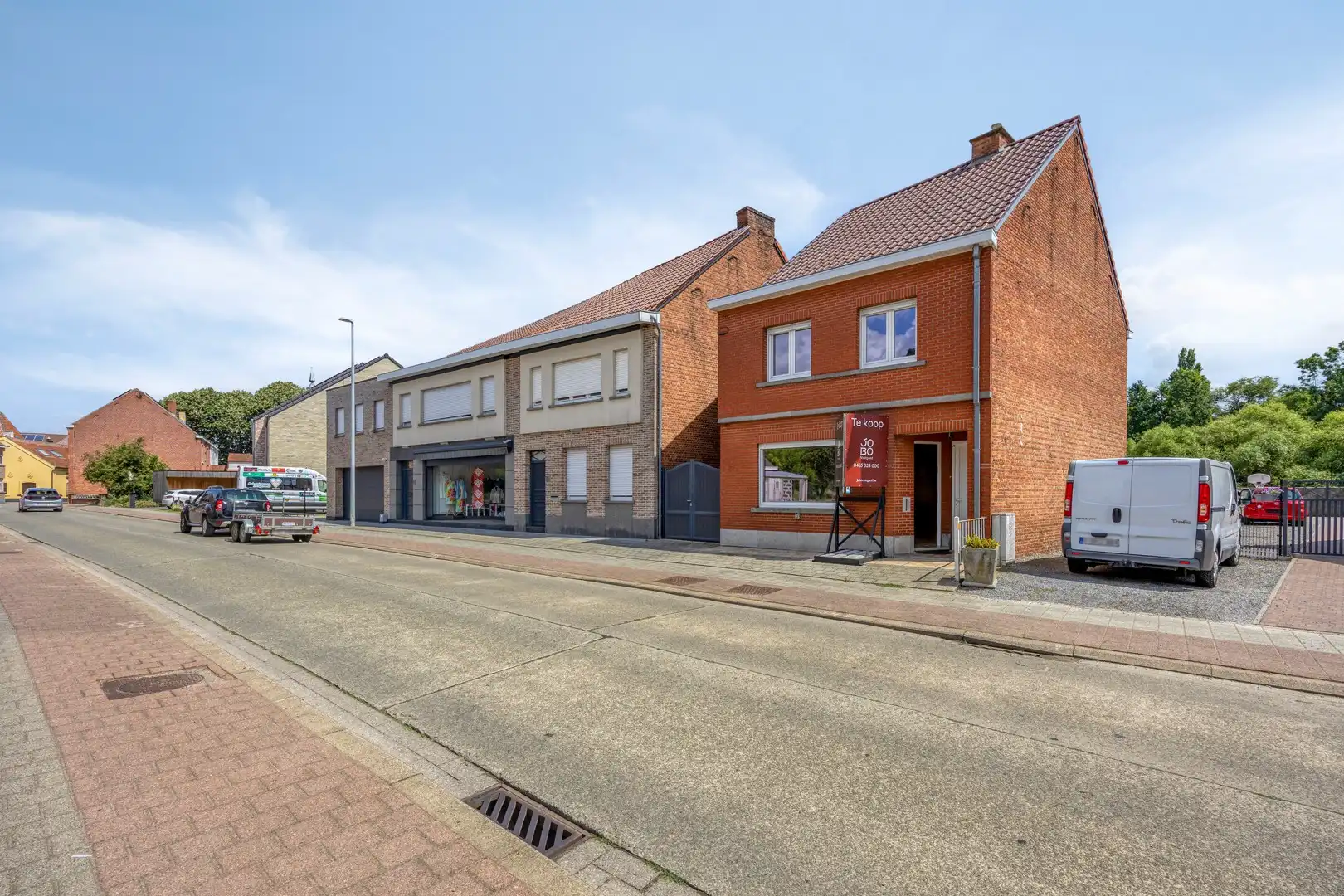 Gezinswoning nabij het centrum foto 4