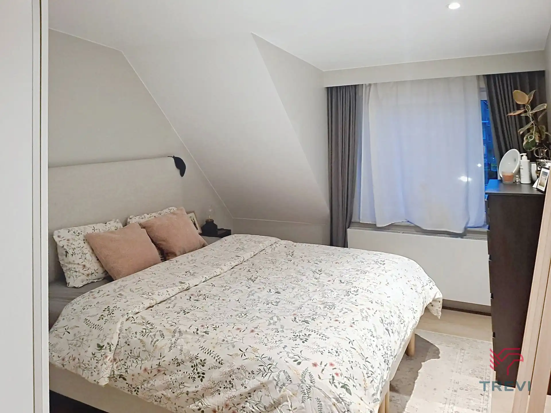 Mooi appartement met 2 slaapkamers foto 7