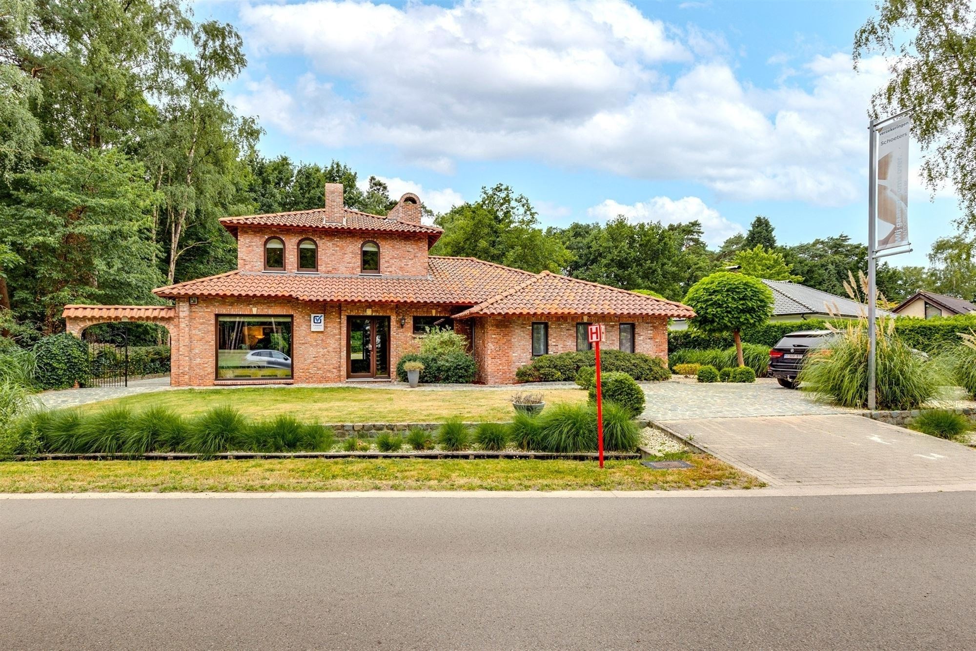 Charmante villa met 3 slaapkamers in Spaanse stijl te koop in Zoersel foto 28