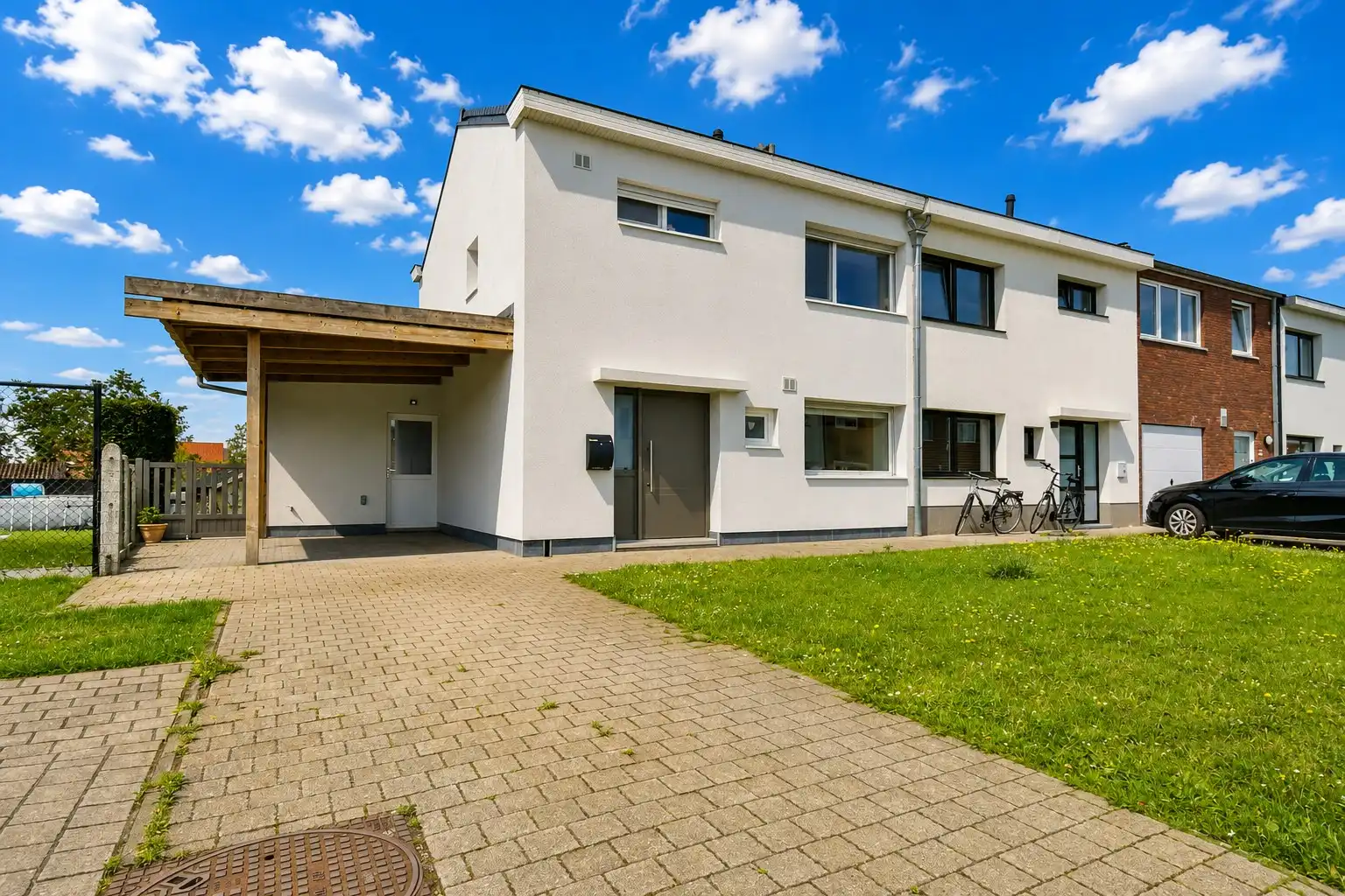 Instapklare woning in een rustige straat! foto 16