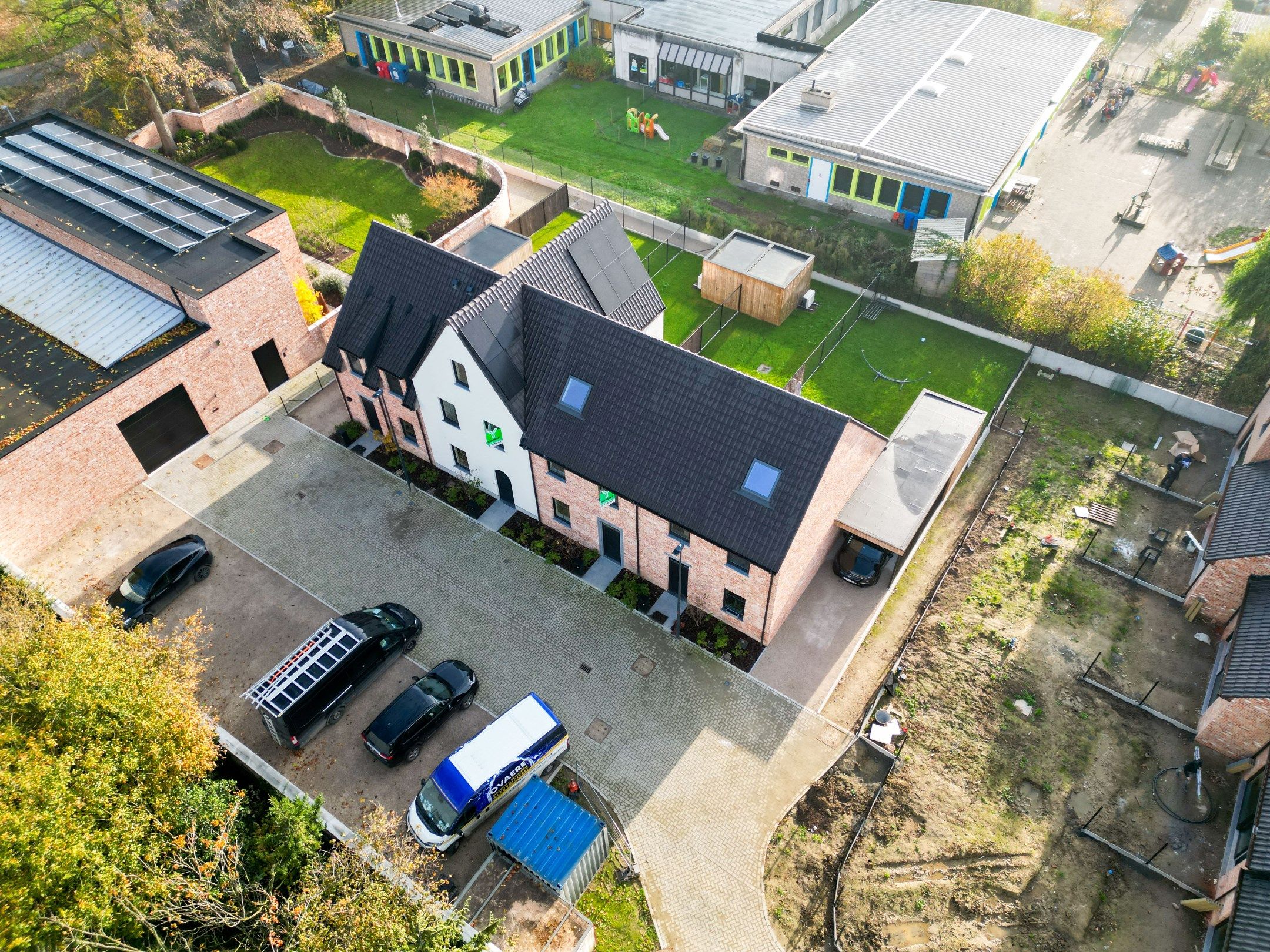 CHARMANTE NIEUWBOUWWONING IN WOONERF GULDEN SPOREN foto 2