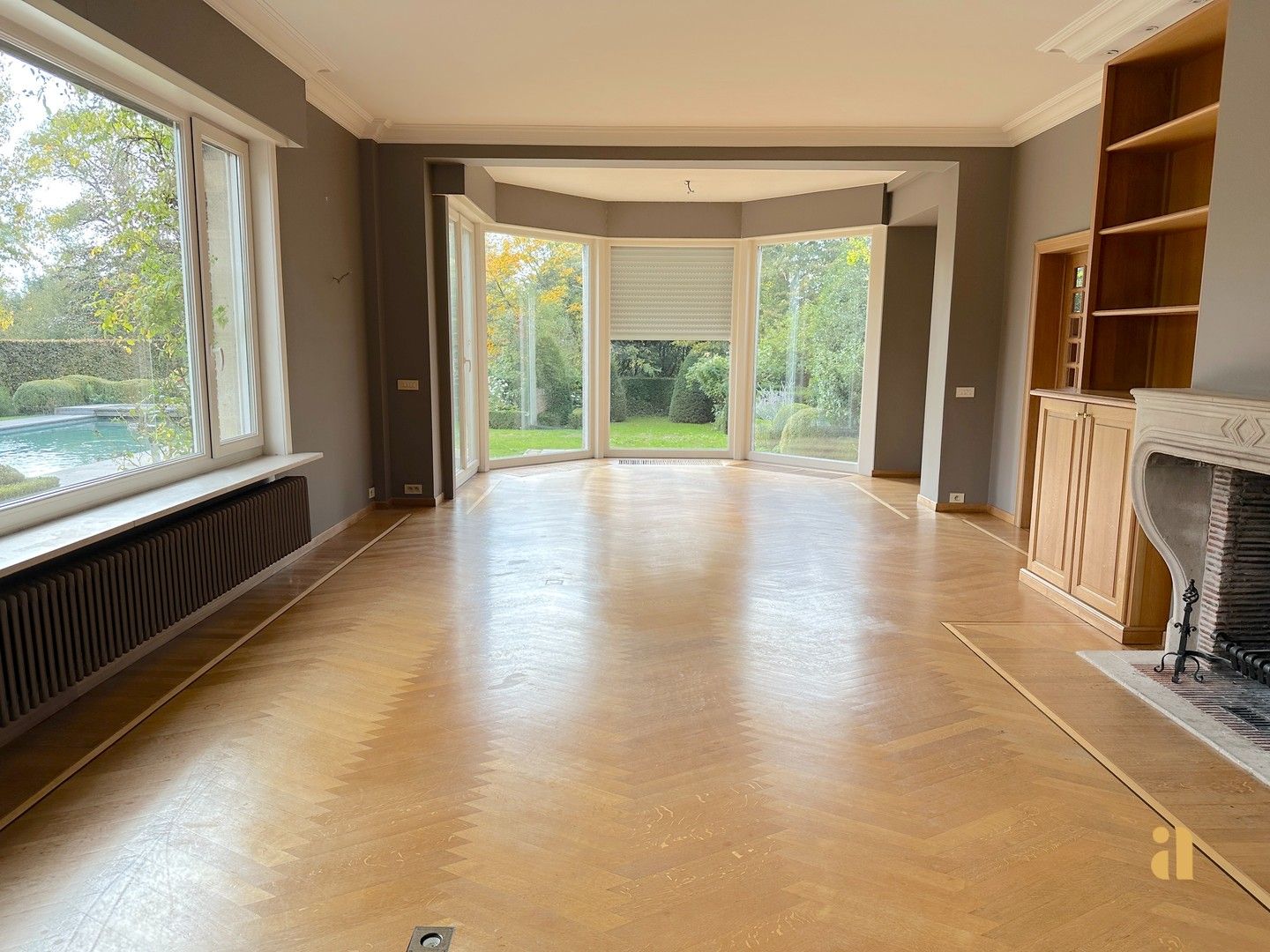 Te huur: royale woning met zwembad foto 9