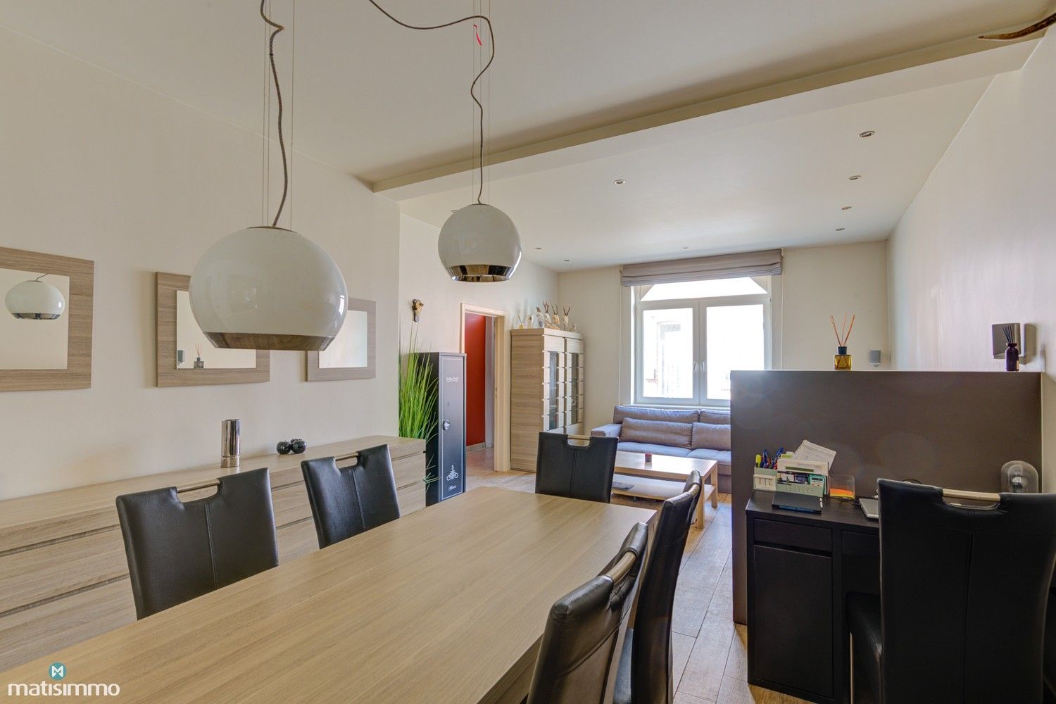 VERRASSEND, INSTAPKLARE EENGEZINSWONING MET OPMERKELIJKE MULTIFUNCTIONELE RUIMTE TE VLIERMAAL foto 5