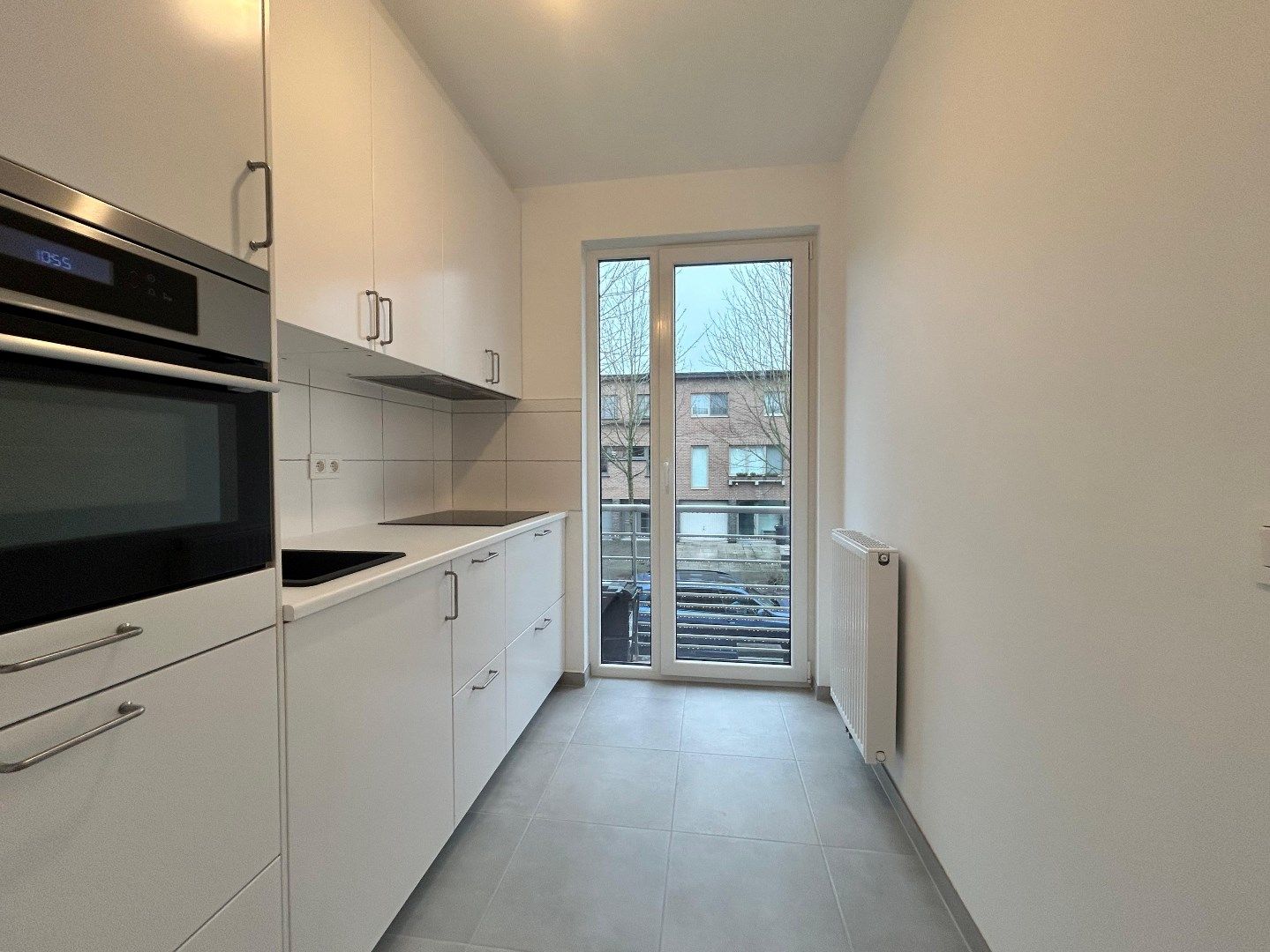 Volledig gerenoveerd 2 slpk appartement foto 6