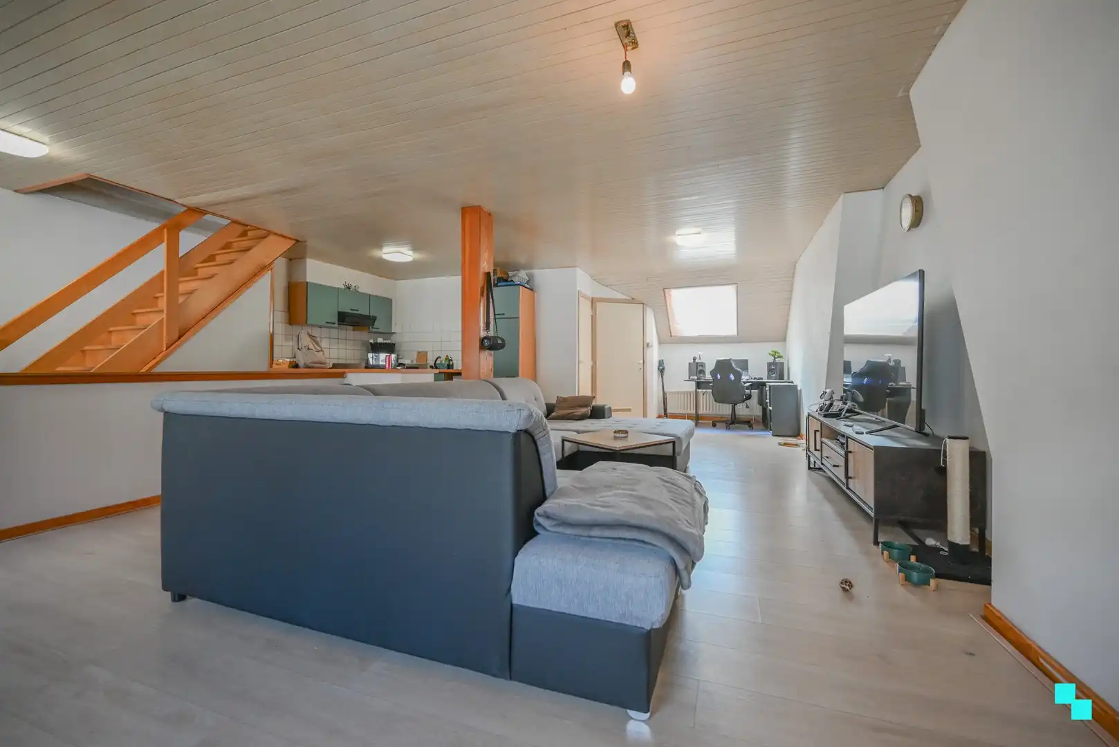 Appartementsgebouw met 3 verhuurde entiteiten in hartje Izegem foto 20