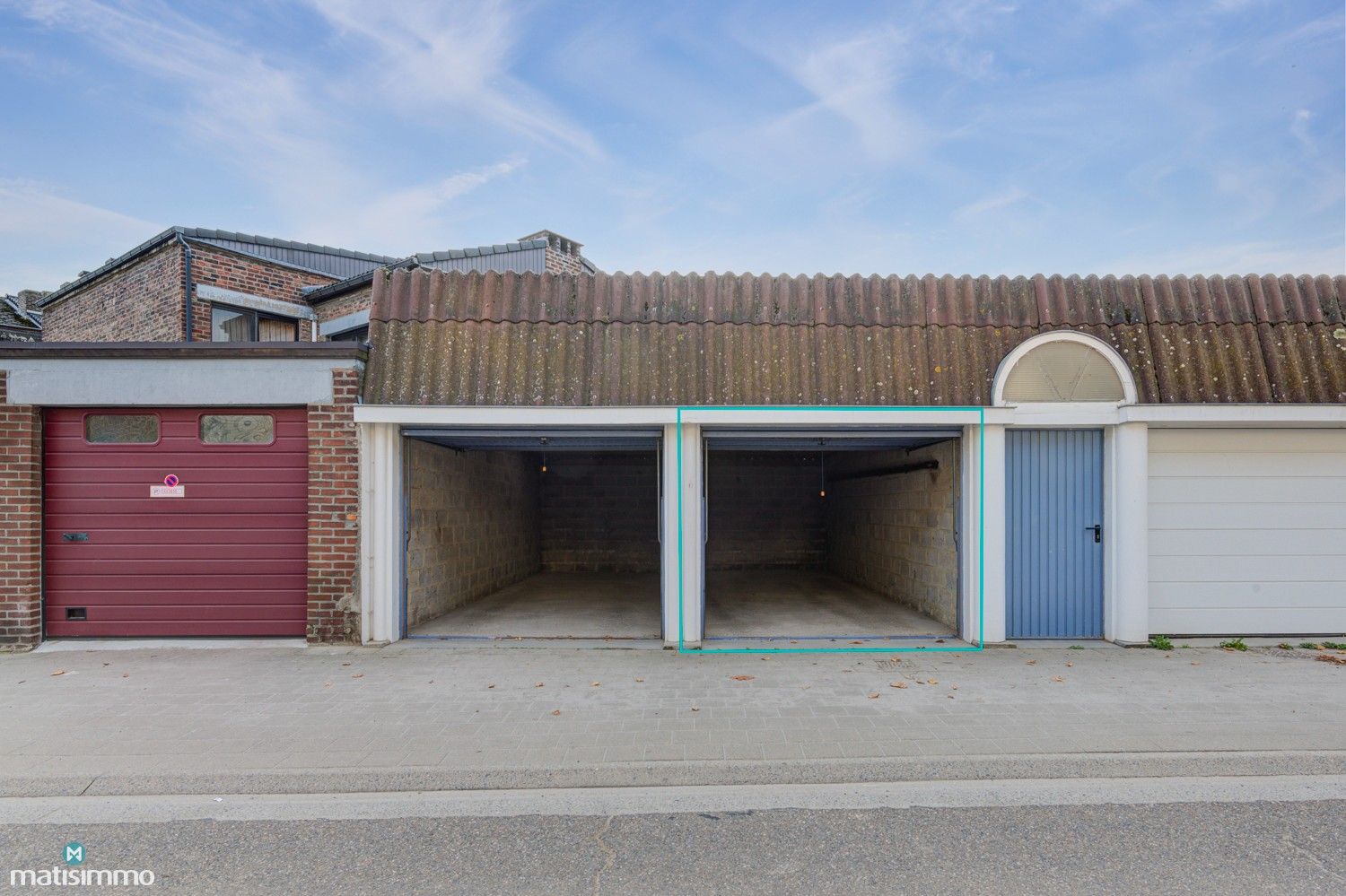 GARAGEBOX TE HUUR VLAKBIJ HET CENTRUM VAN TONGEREN foto 2