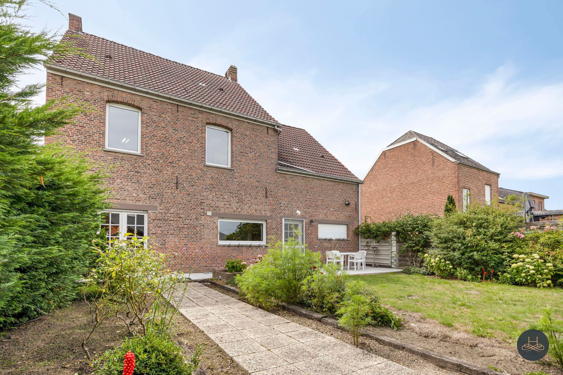 Ruime woning op centrale ligging foto 25