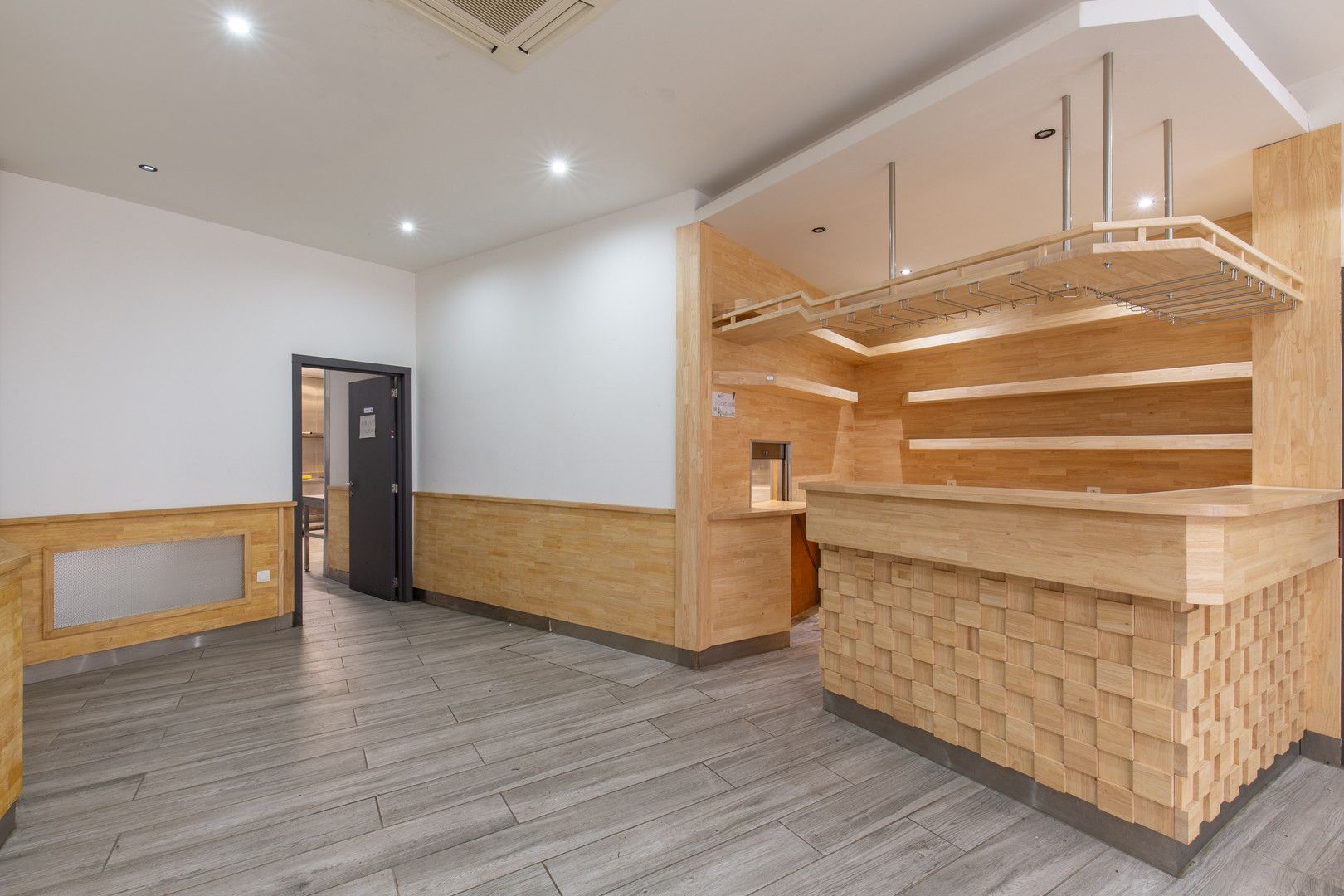 Handelspand met woonst in Chinese wijk foto 3