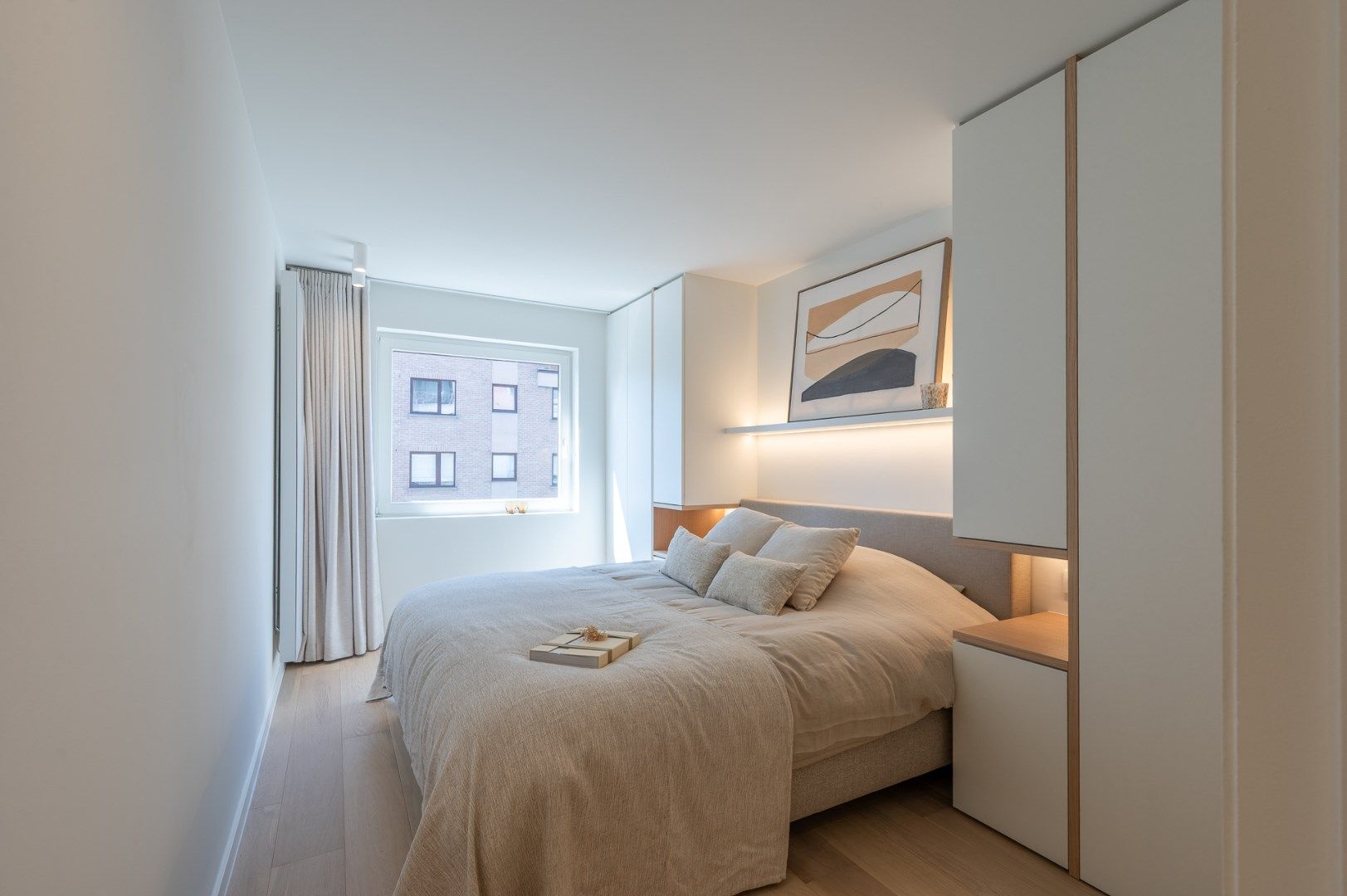 Prachtig gerenoveerd hoekappartement in centrum Knokke vlakbij de Zeedijk en het Van Bunnenplein  foto 16