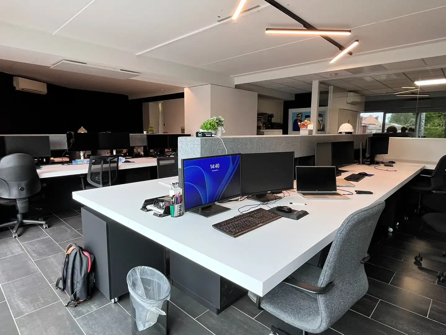 Gelijkvloers handelspand van 174 m² foto 16