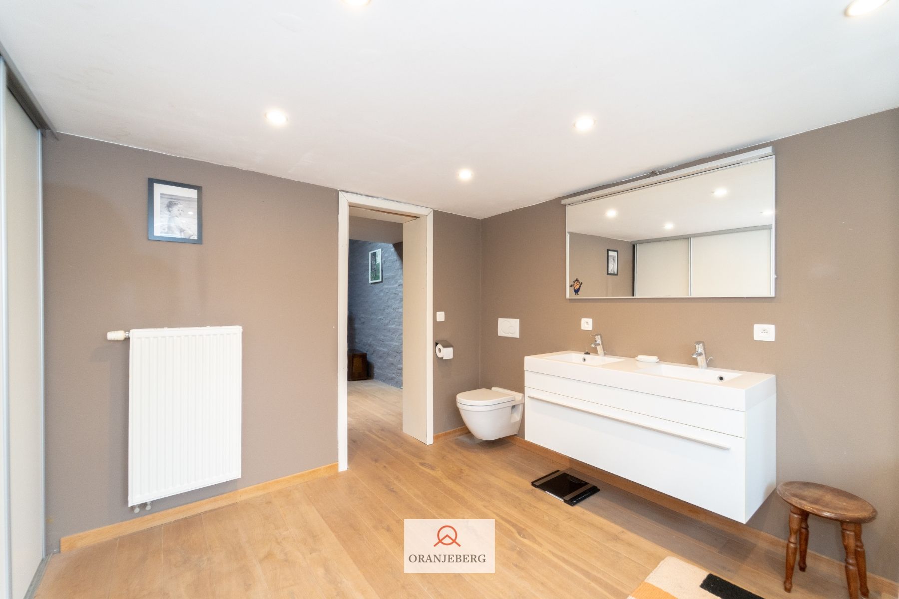 Huis met tuintje vlakbij Coupure foto 36