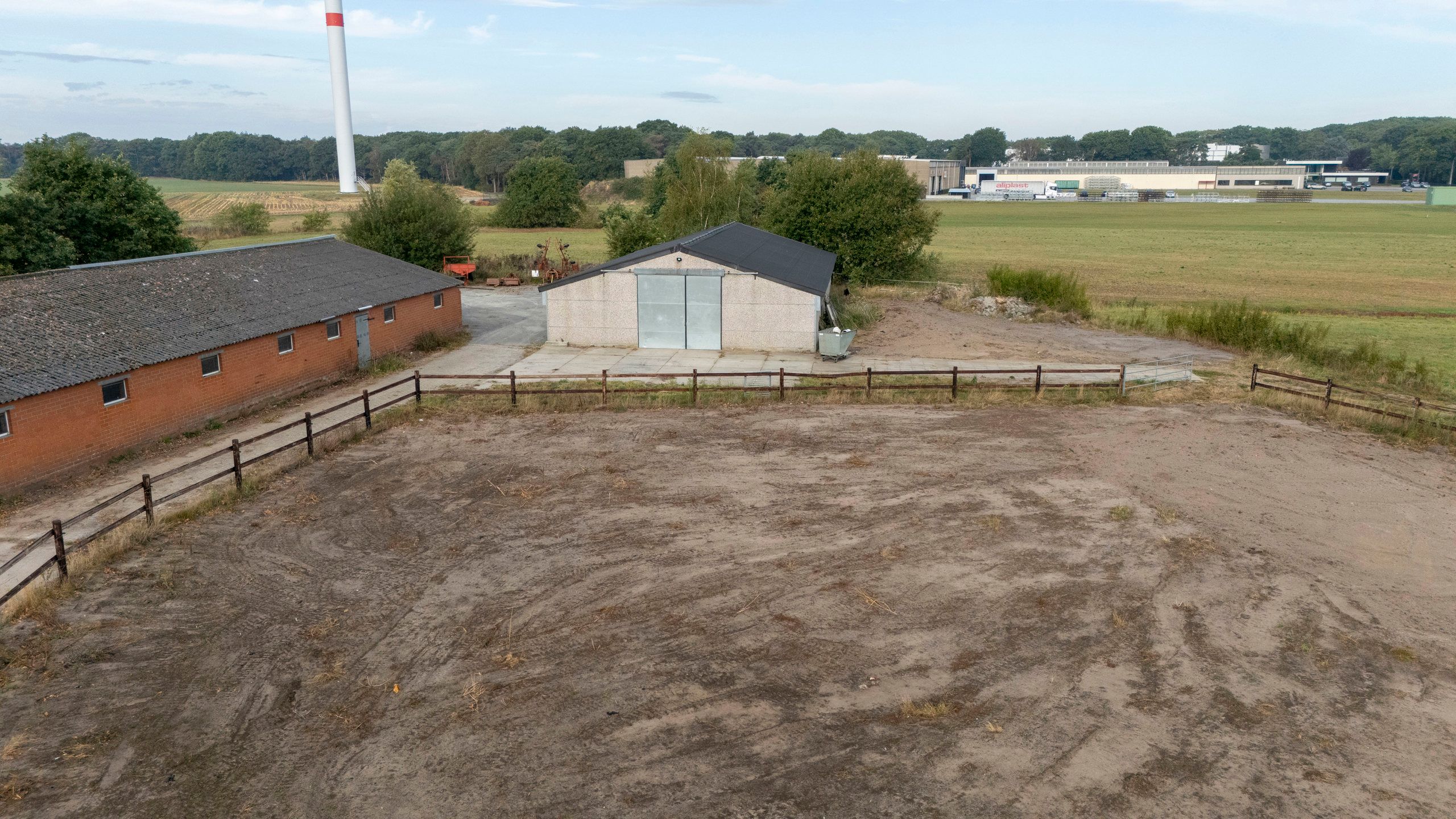 Vrijstaande zonevreemde woning met paardenstal op ca. 20.000 m² te Meer foto 21