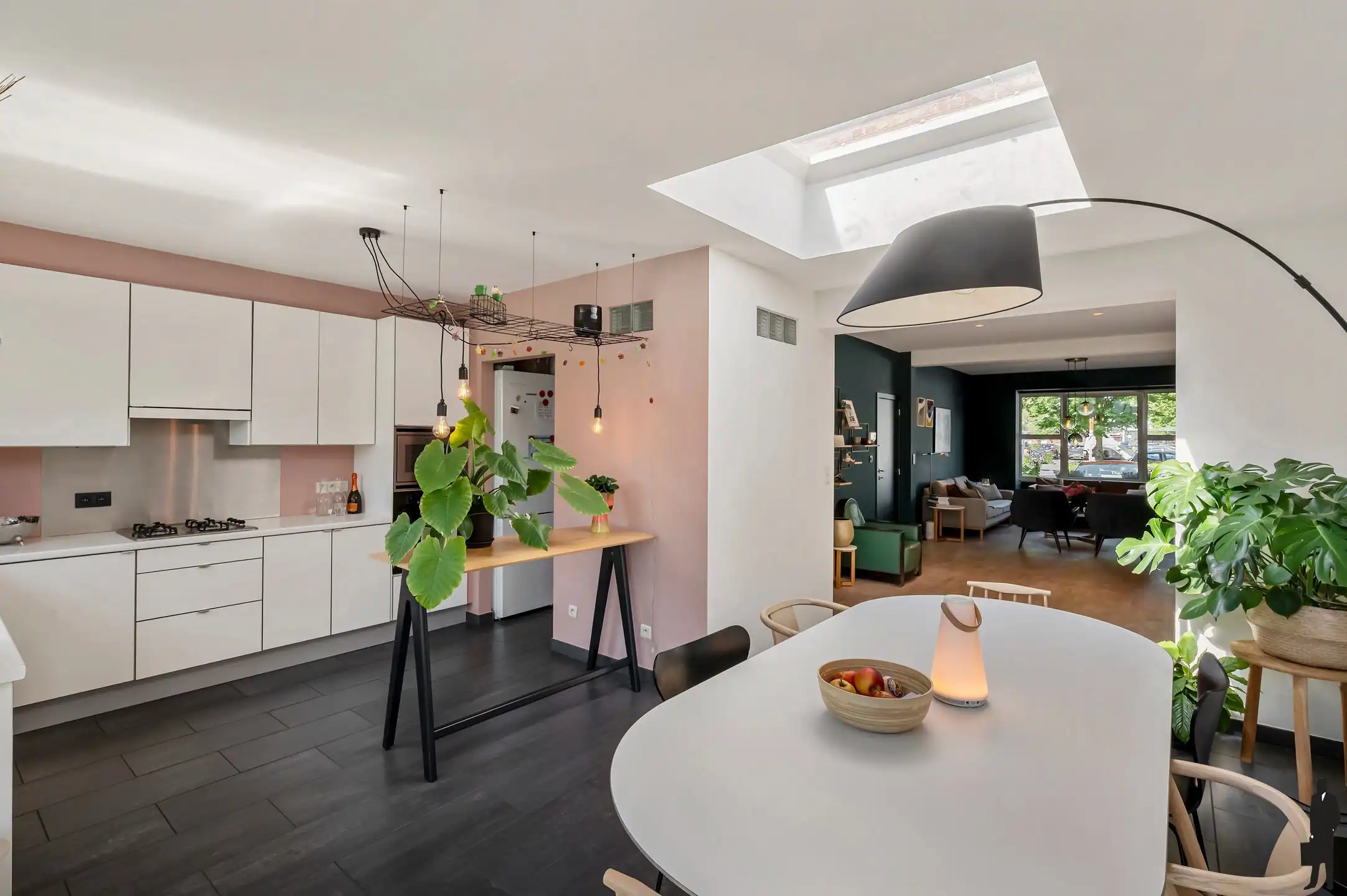 Fijne gezinswoning met 5 slaapkamers en een heerlijke tuin, in het centrum. foto 27