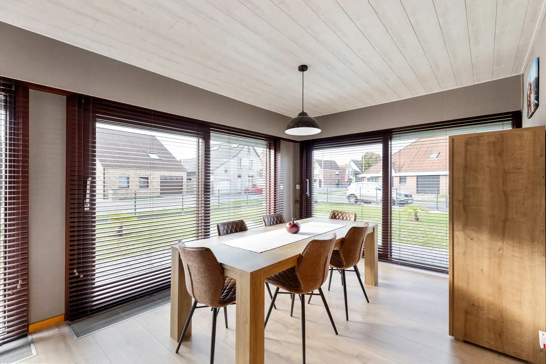 Ruime 3 slpk. gezinswoning te Sijsele foto 3