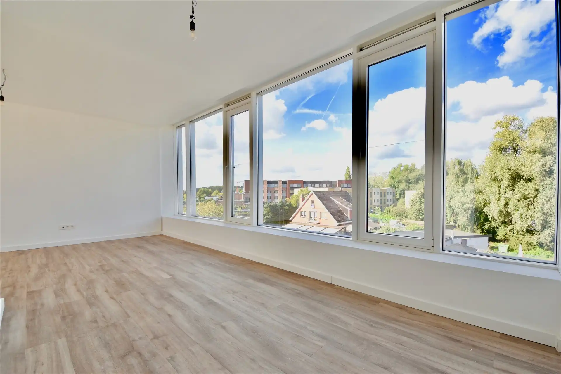 2-slaapkamerappartement met terras in Hamme foto 7