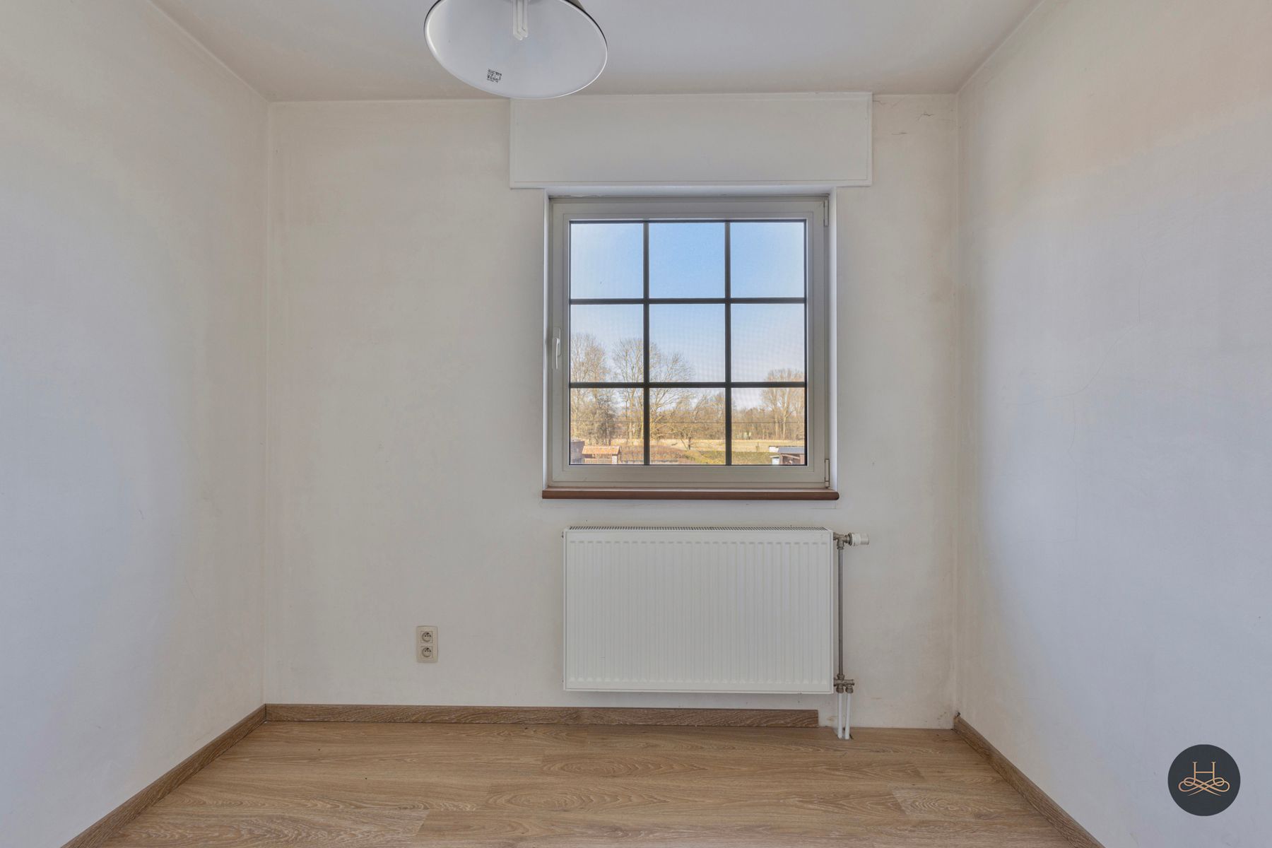 Knappe villa met 5 kamers foto 19
