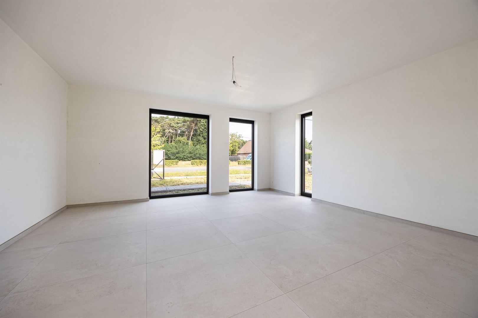 Duurzame, halfopen nieuwbouwbouwing op zuidwest perceel.  foto 5