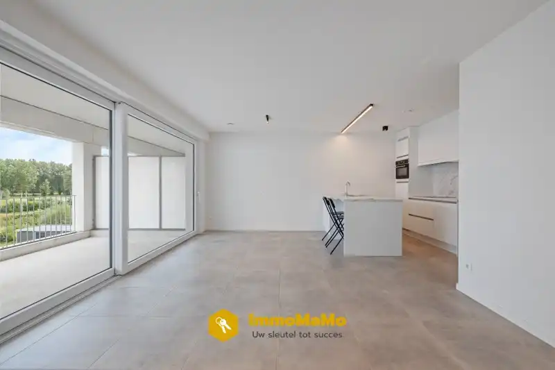 APPARTEMENT TE KOOP IN MOERBEKE (LOKEREN) foto 9