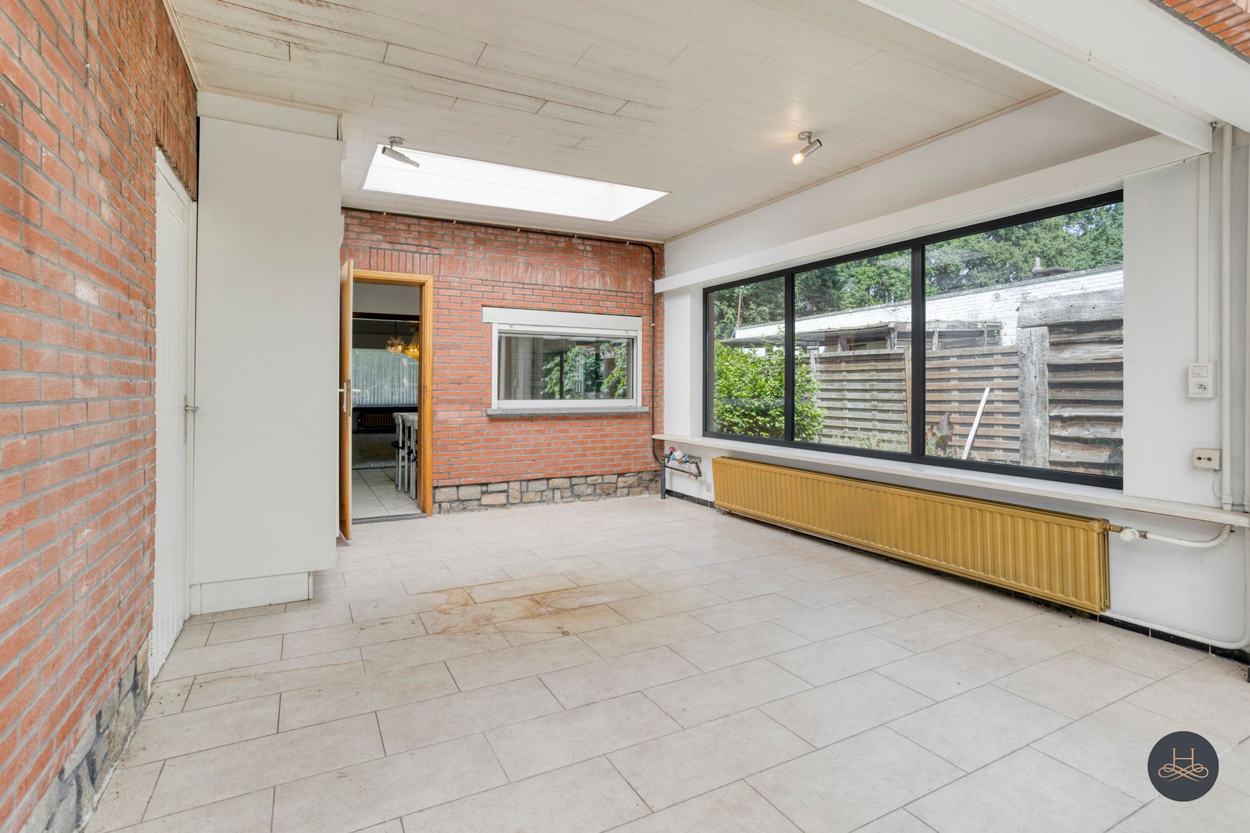 Rustig en residentieel gelegen renovatiewoning in het groen foto 9