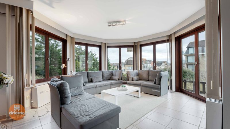 Prachtig hoekappartement aan zeedijk in Residentie Helmgras op de Witte Berg foto {{pictureIndex}}