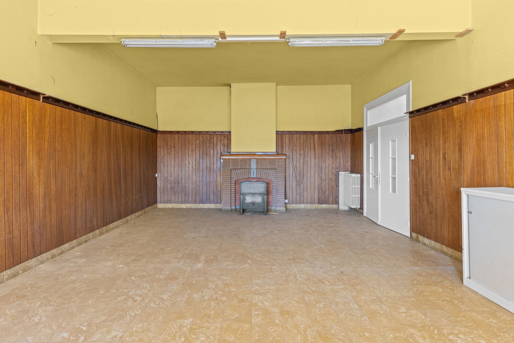Unieke eigendom met ingericht kantoor, duplex en parking!  foto 13