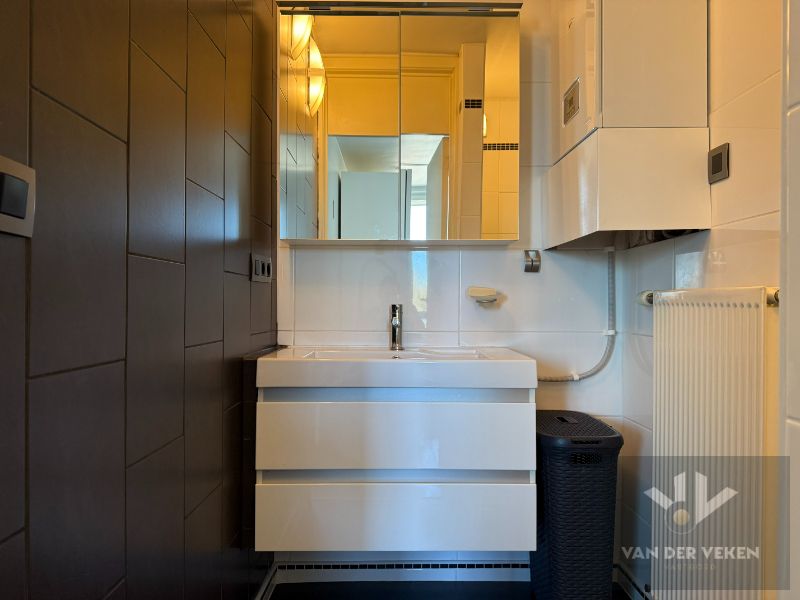 INSTAPKLAAR 1-SLAAPKAMER APPARTEMENT foto 7
