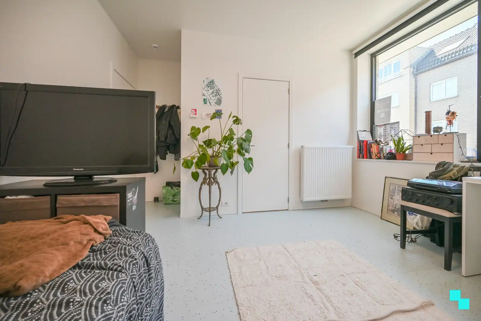 Studentenkamer met eigen sanitair in centrum Kortrijk foto 3