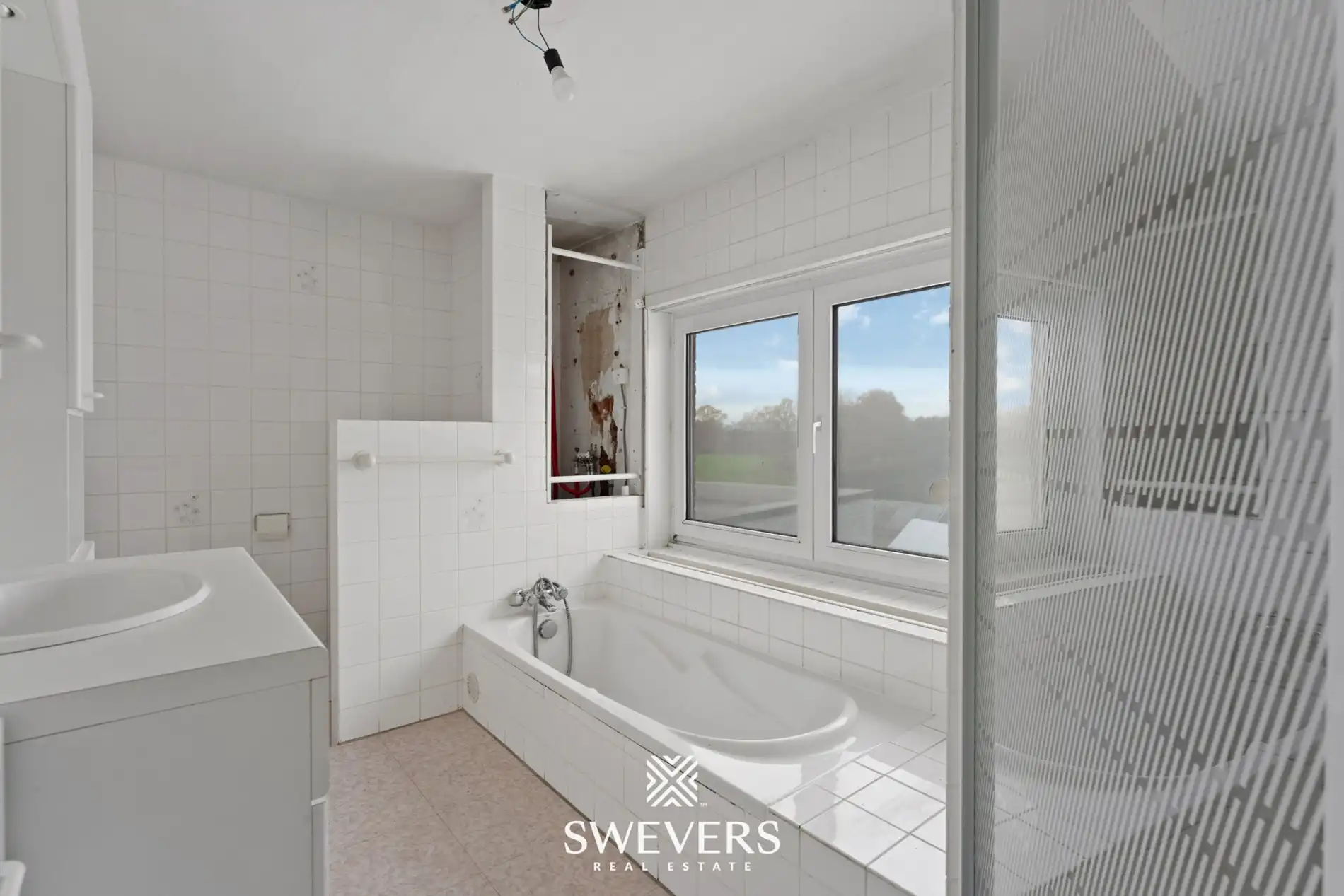 Woning met vergund magazijn van meer dan 300 m² te Nieuwerkerken foto 19