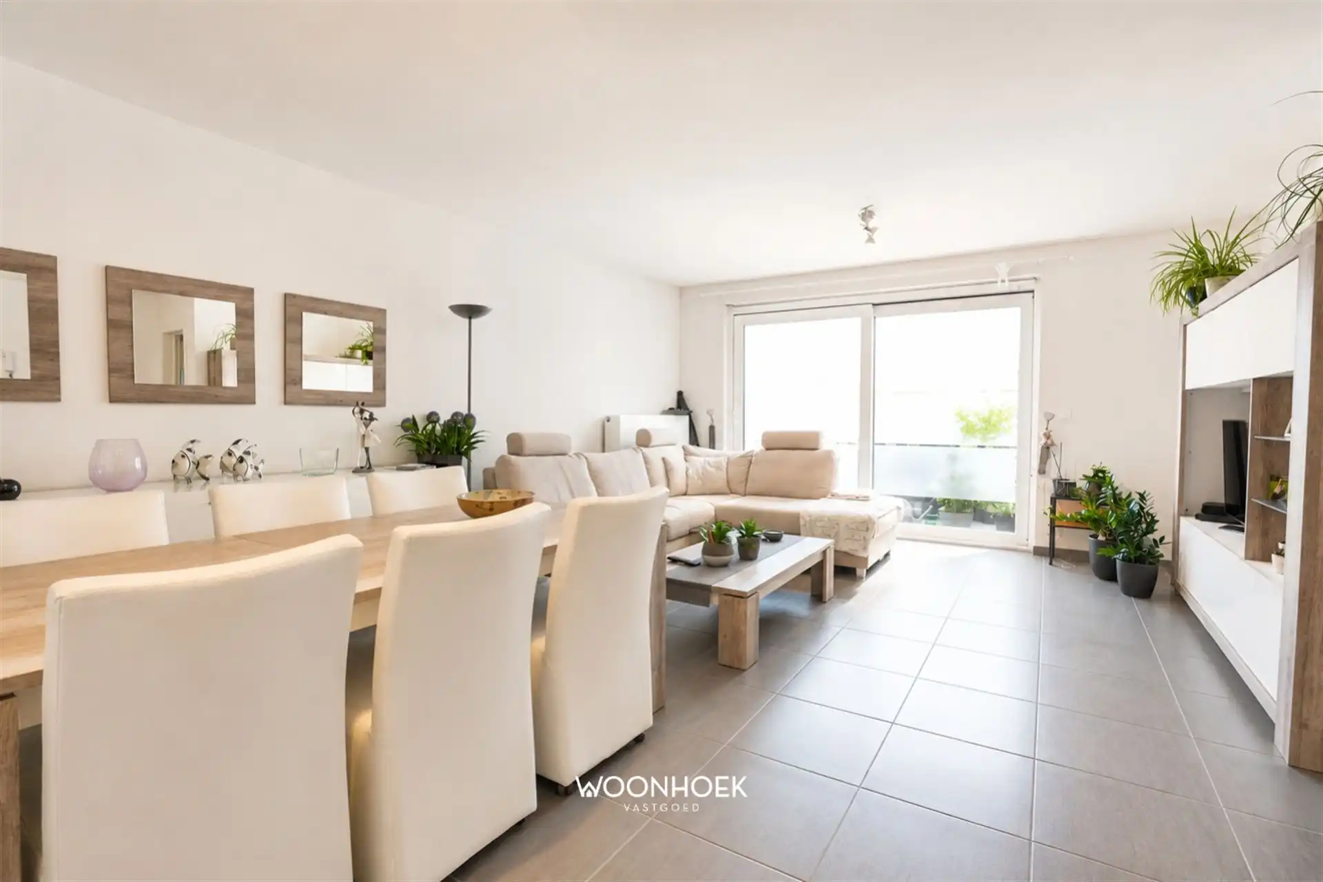 Lichtrijk, energiezuinig appartement met gezellig terras  foto 6