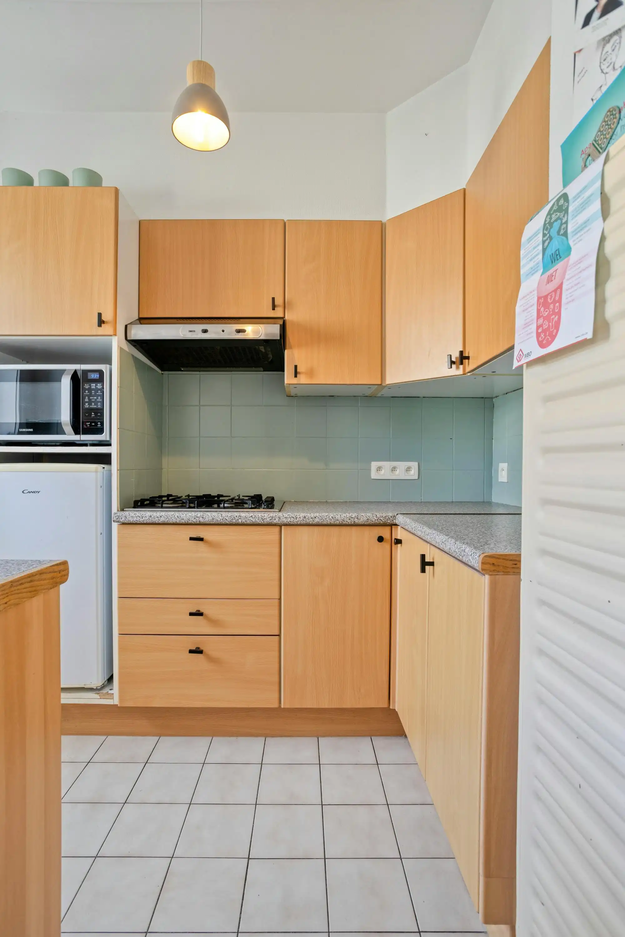 Lichtrijk appartement met 2 slaapkamers te koop in Brugge foto 4